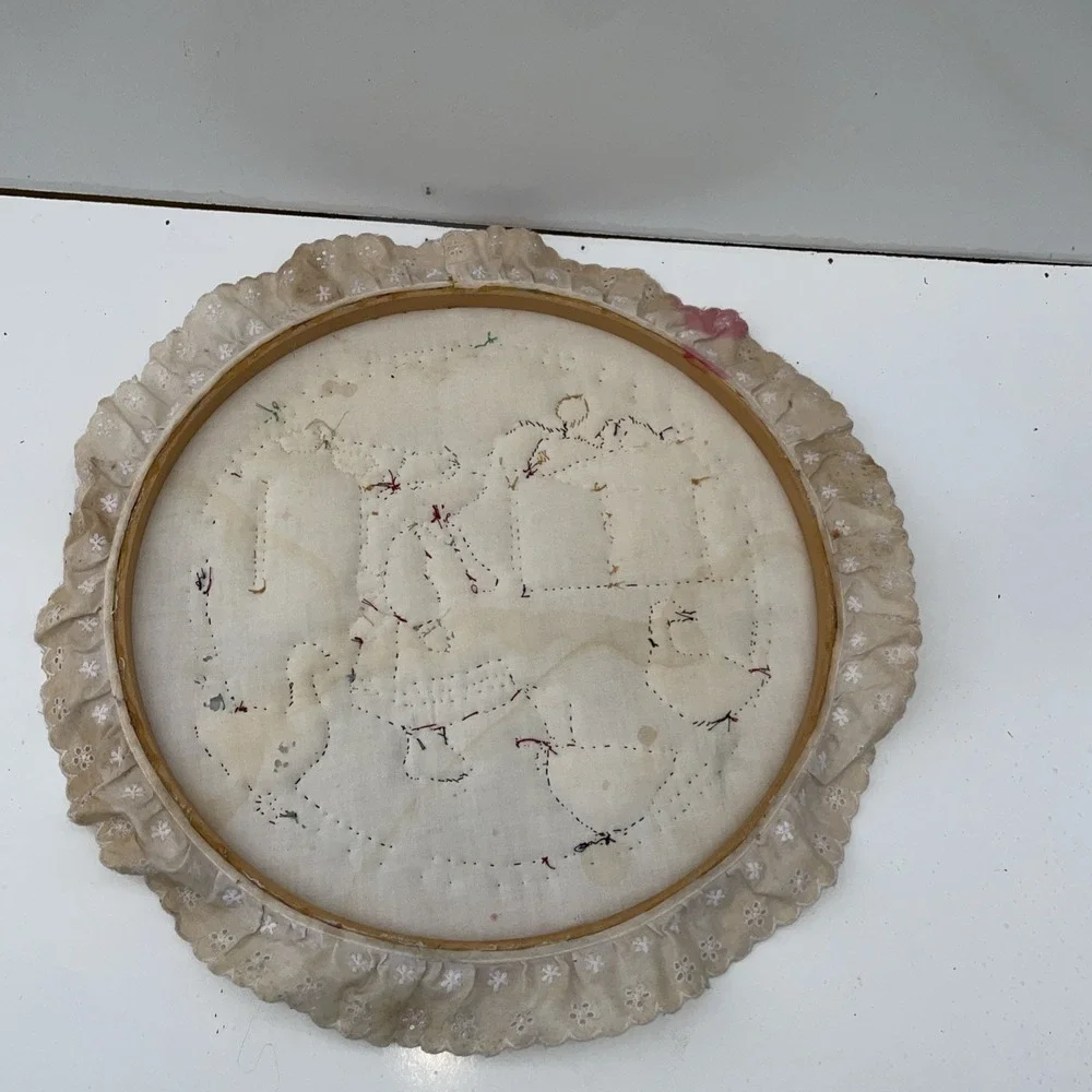 Vintage 1990s Round Country Farm Girl Wall Hanging Grannycore Lace Trim Framed